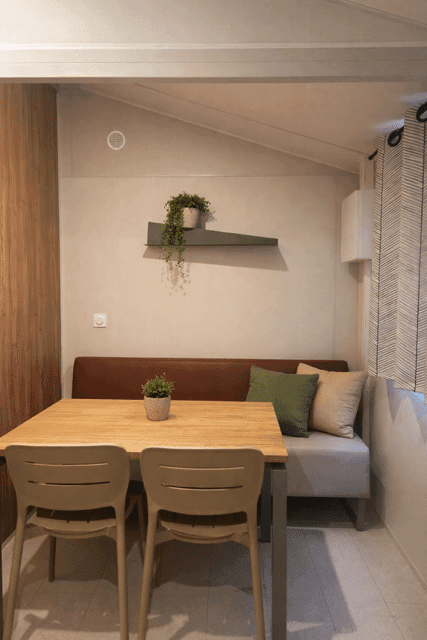 Mobil-home-1-chambre-salon-Camping-sous-le-moulin
